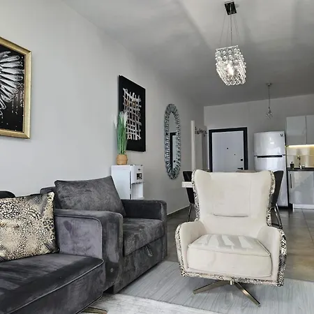 Caesar & Luxury Long Iskele Perivolia tou Trikomou