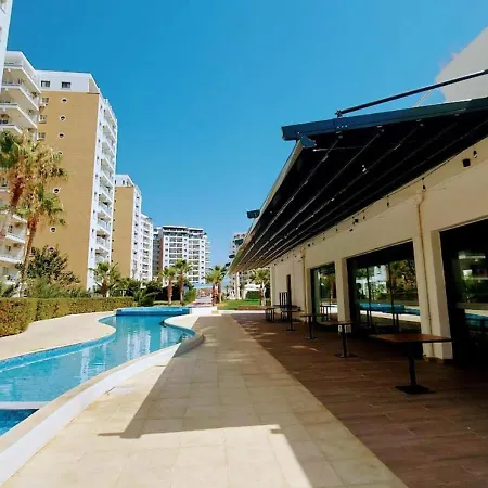 Caesar & Luxury Long Iskele