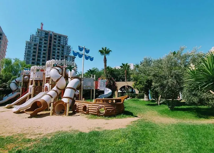 Caesar & Luxury Long Iskele *